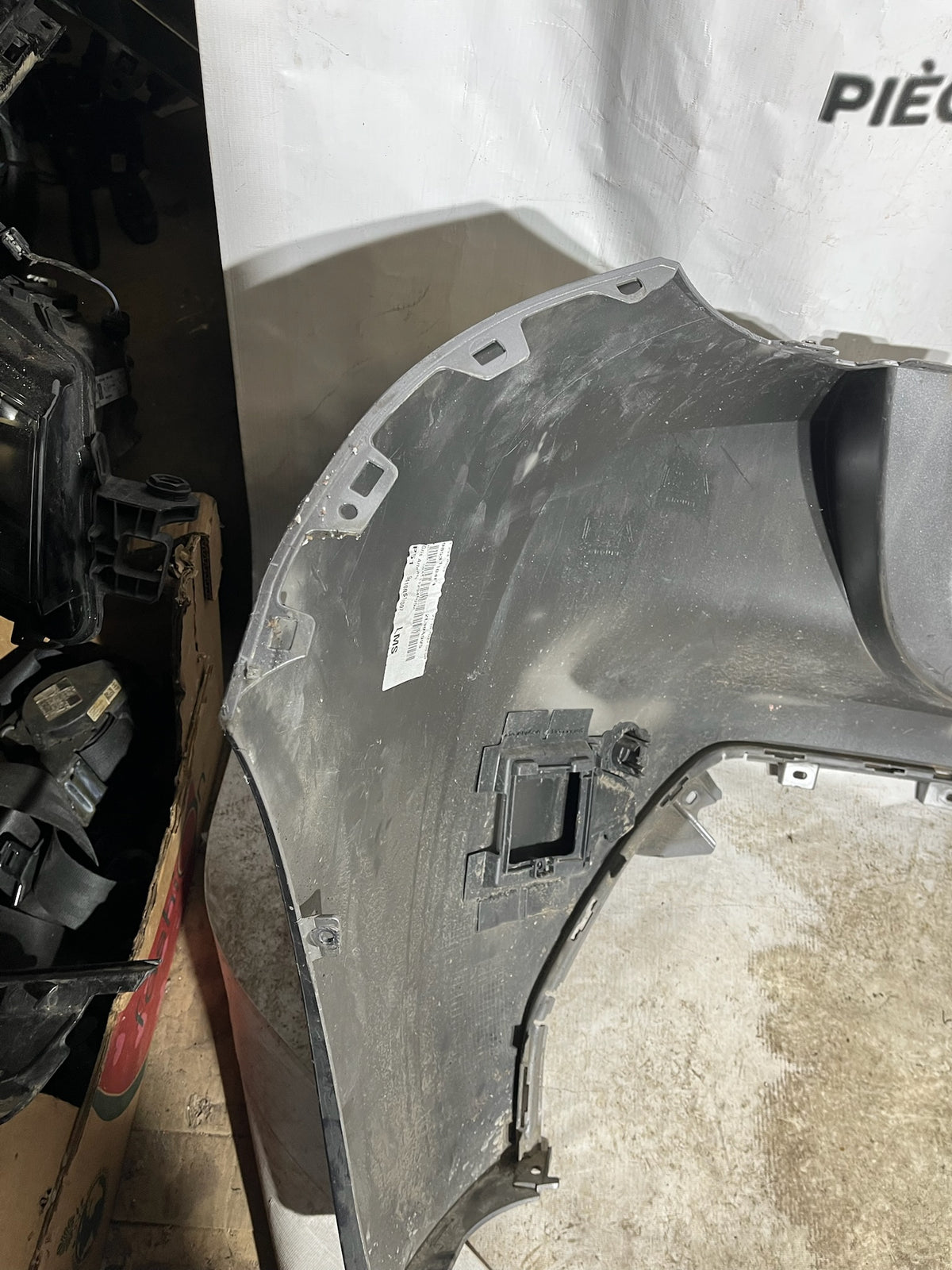 Pare choc arrière Peugeot 308 3 T10 gris