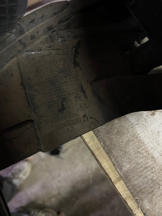 Pare boue avant droit Citroën C3 Picasso