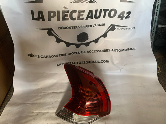 Feu arrière gauche extérieur, Peugeot 3008 1 phase 2
