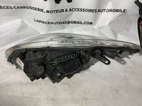 Phare avant droit Renault Megane 3 phase 1 fond gris