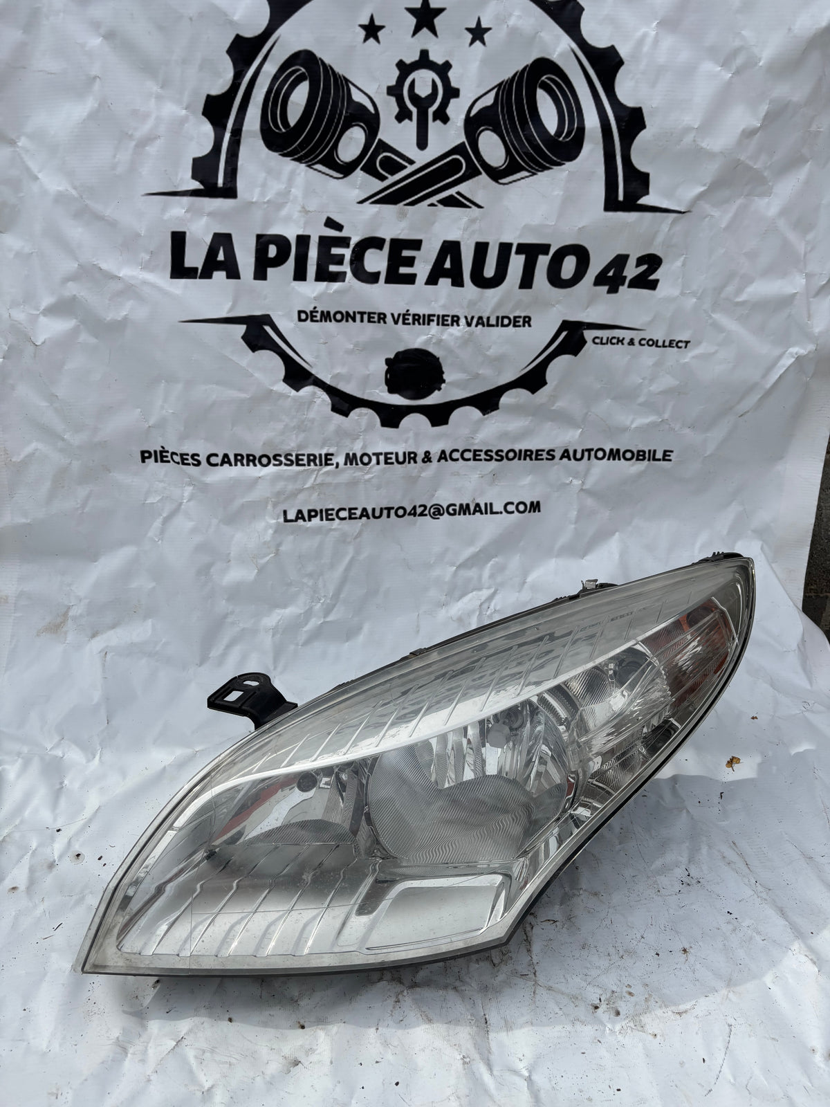 Phare avant gauche Renault Mégane 3