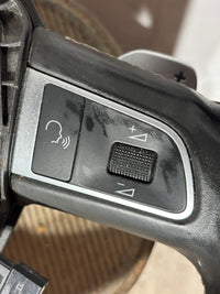 Volant Audi S8 avec palettes changement de vitesse