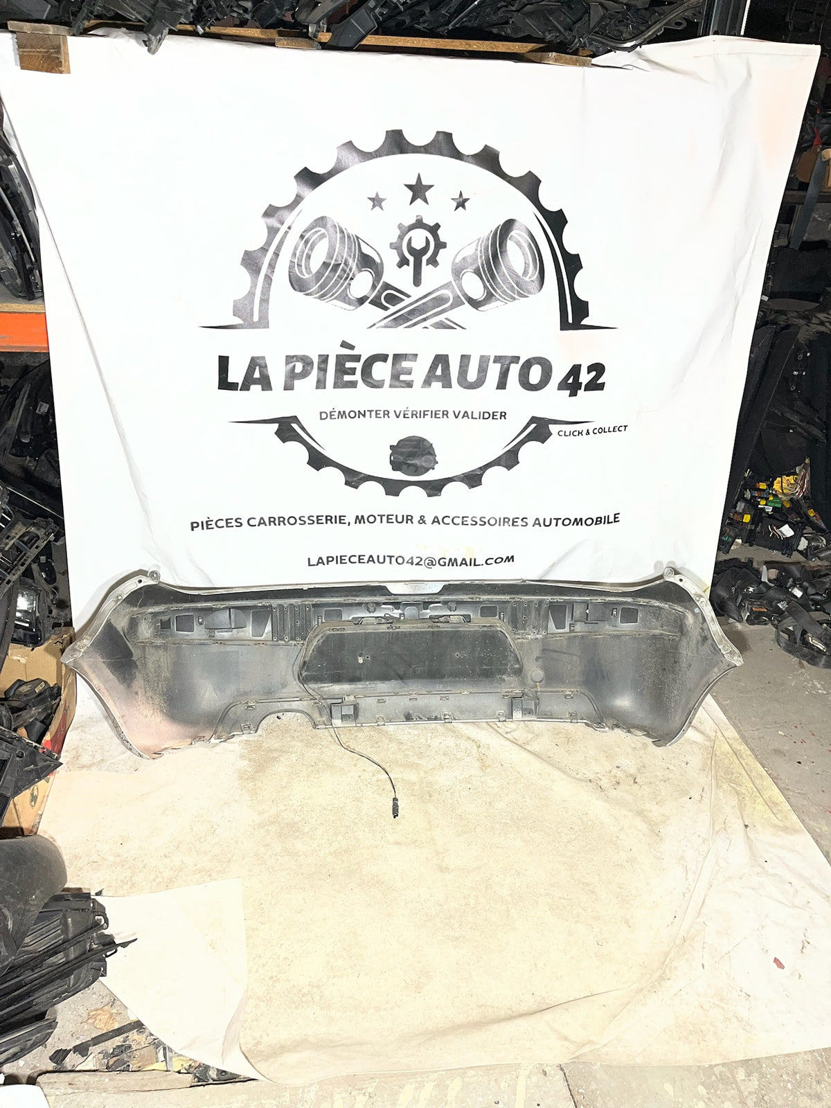 Pare choc arrière Peugeot 1007 gris