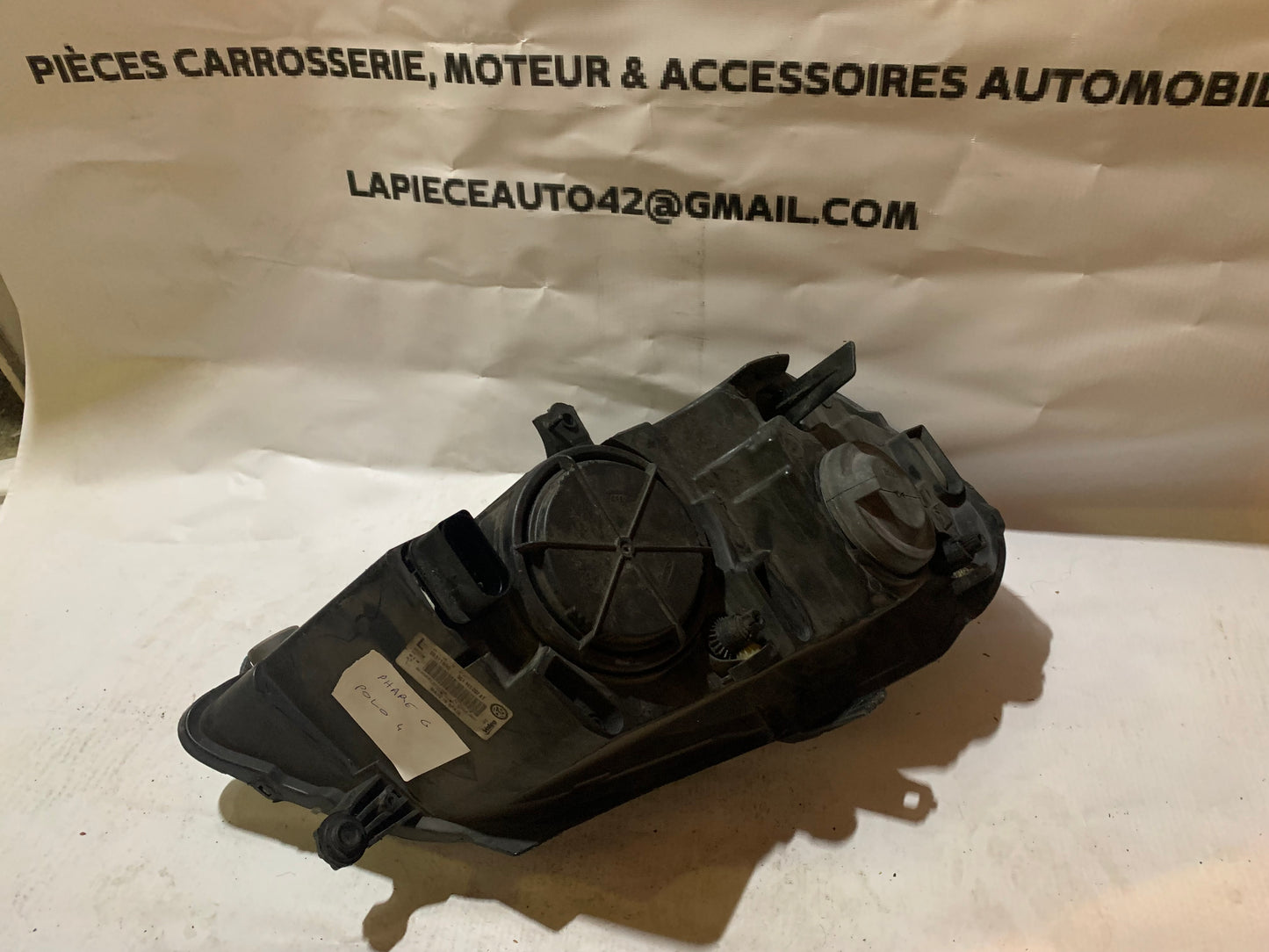 Phare avant gauche Volkswagen Polo 4