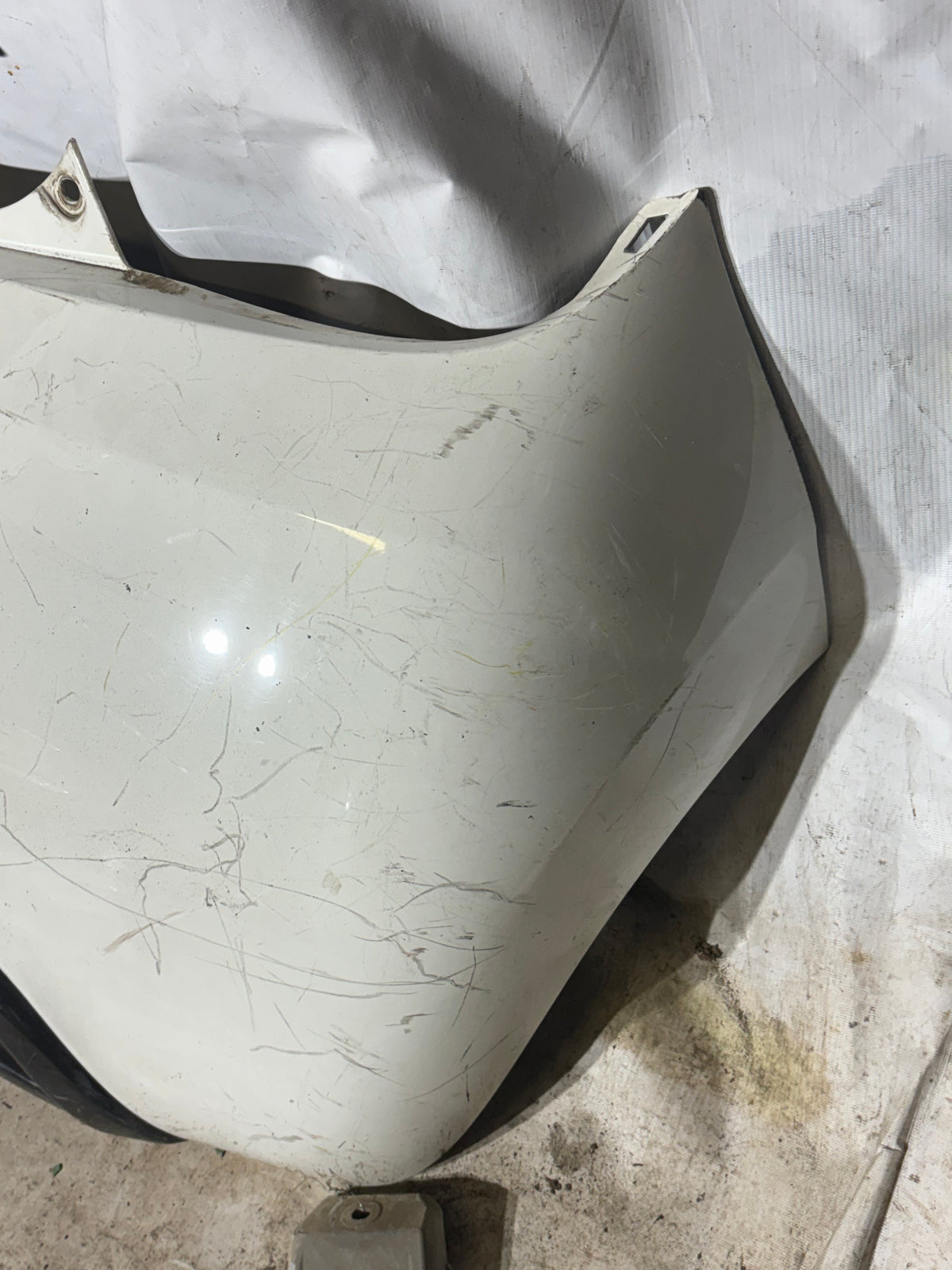 Pare choc arrière Peugeot 108 blanc