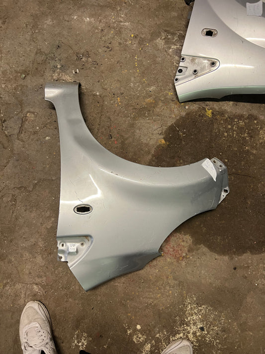 Aile Gauche Peugeot 107 Grise