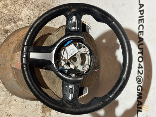 Volant BMW M2 / M3 Palettes changement de vitesse