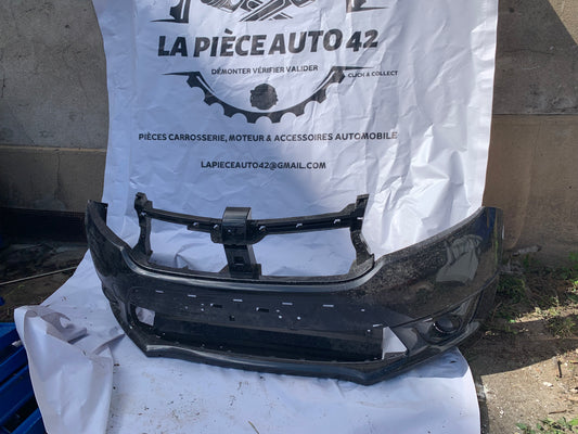 Pare choc avant Dacia Sandero Stepway