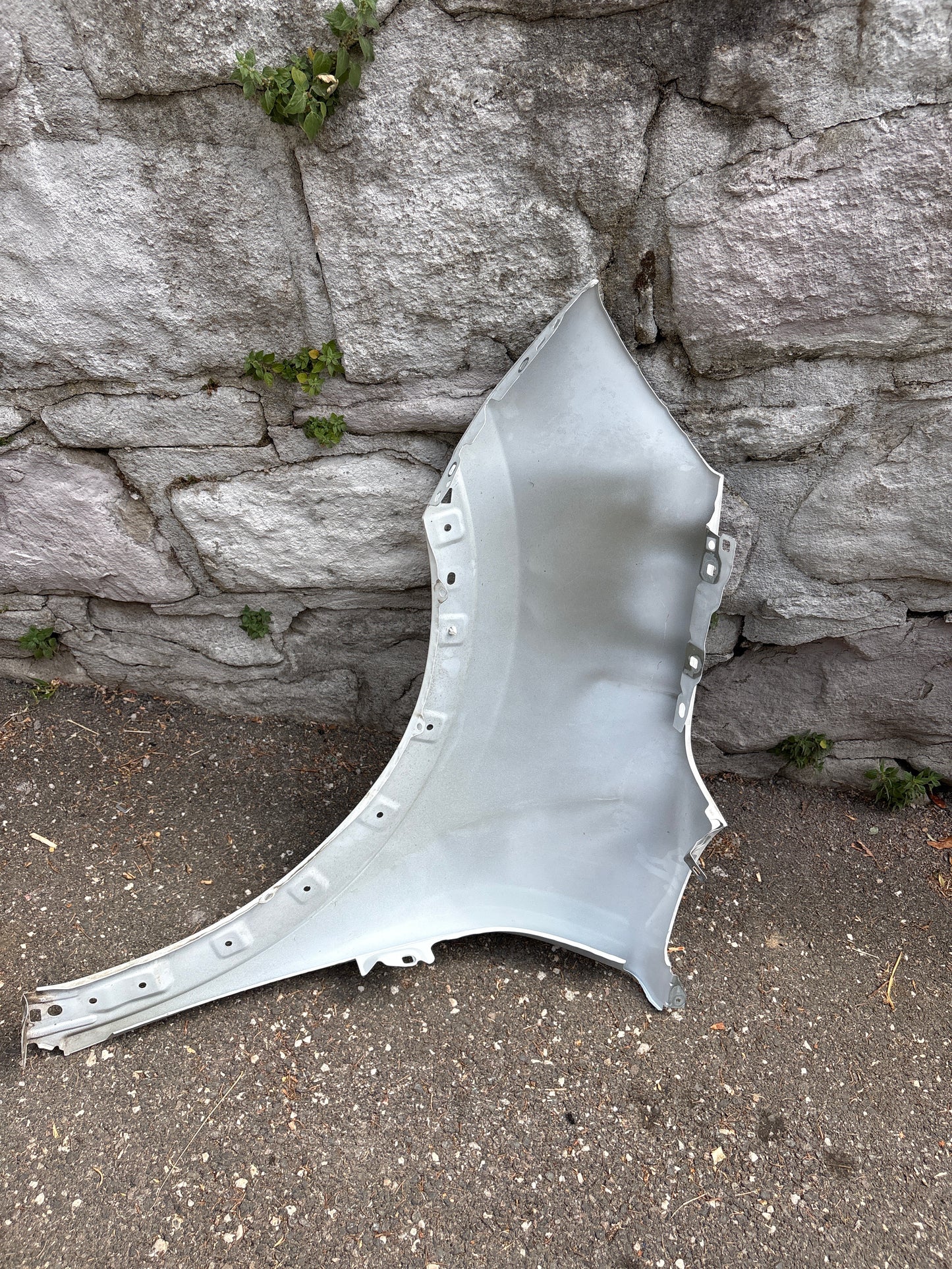 Aile droite Ford Puma Blanche