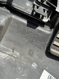 Calandre Peugeot 206