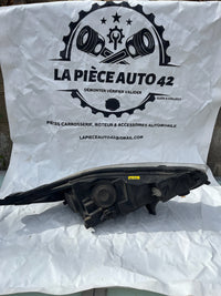 Phare avant gauche Ford Fiesta 2013-2017