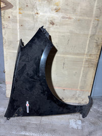 Aile avant droite noir Renault Clio 3 185
