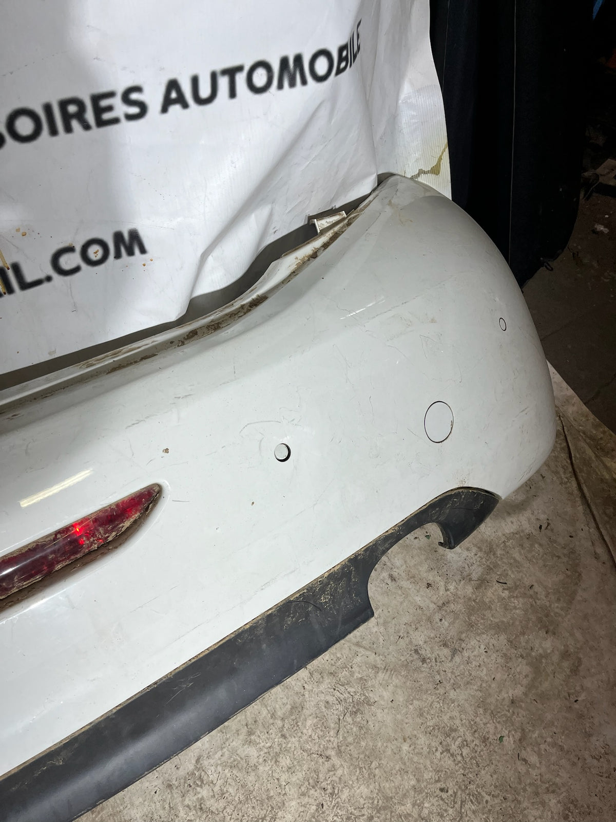 Pare choc arrière Peugeot 208 1 + Radar