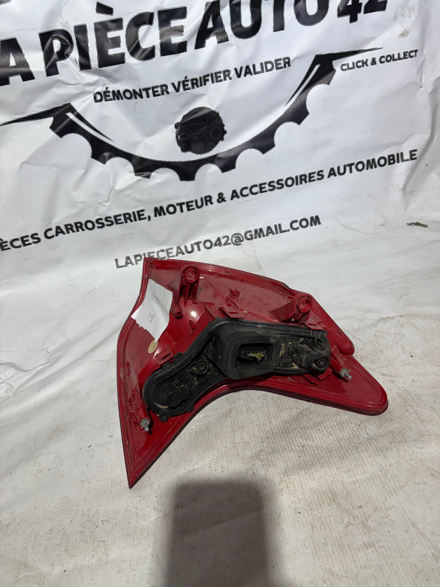 Feux arrière droit Peugeot 3008 2011