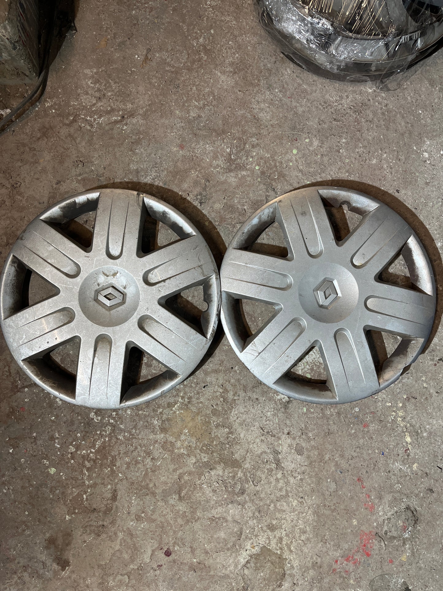 Enjoliveurs Renault 16 pouces