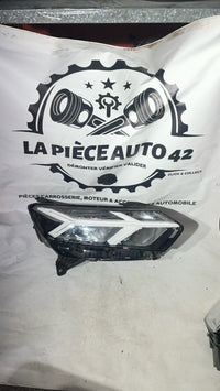 Phare avant droit Dacia Sandero 3
