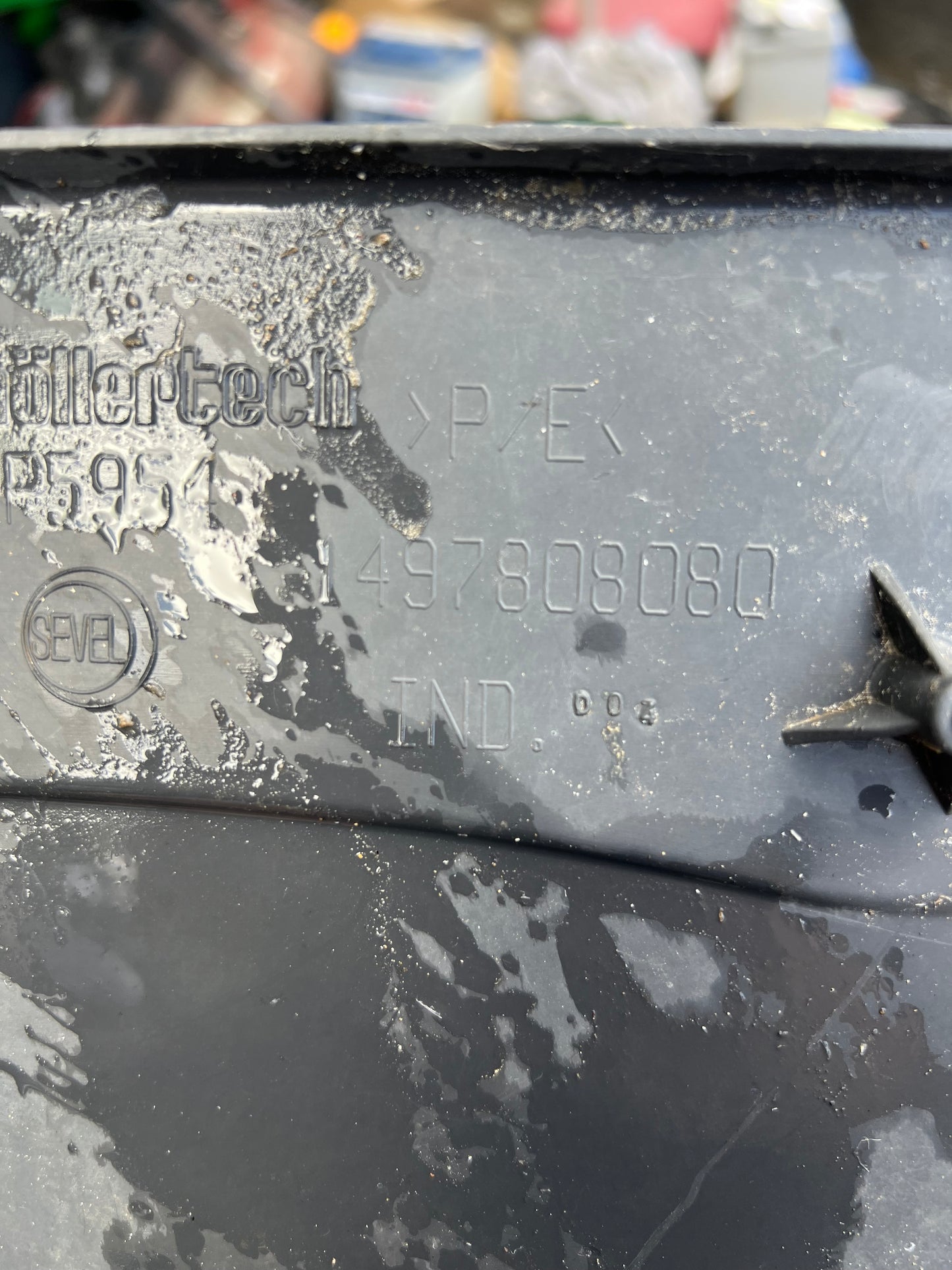 Pare boue avant gauche Citroën Jumpy 2