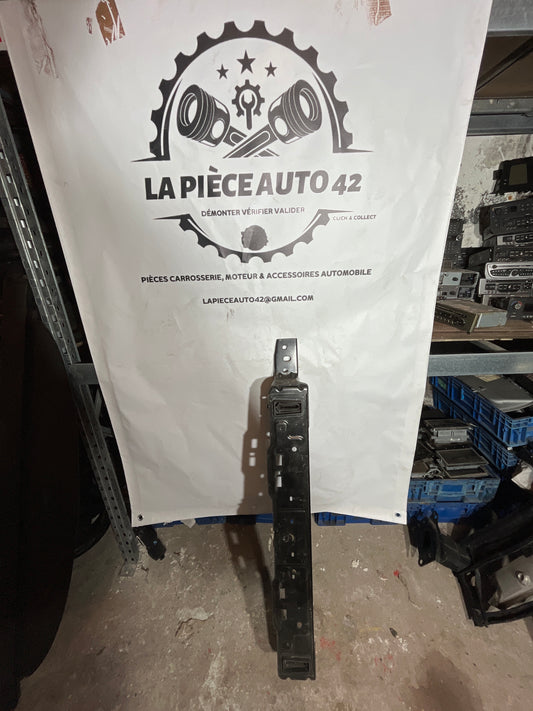 Support radiateur inférieur Peugeot 308 T9