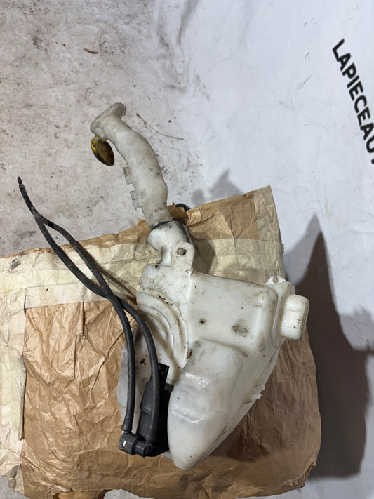 Réservoir de lave glace Citroën DS3