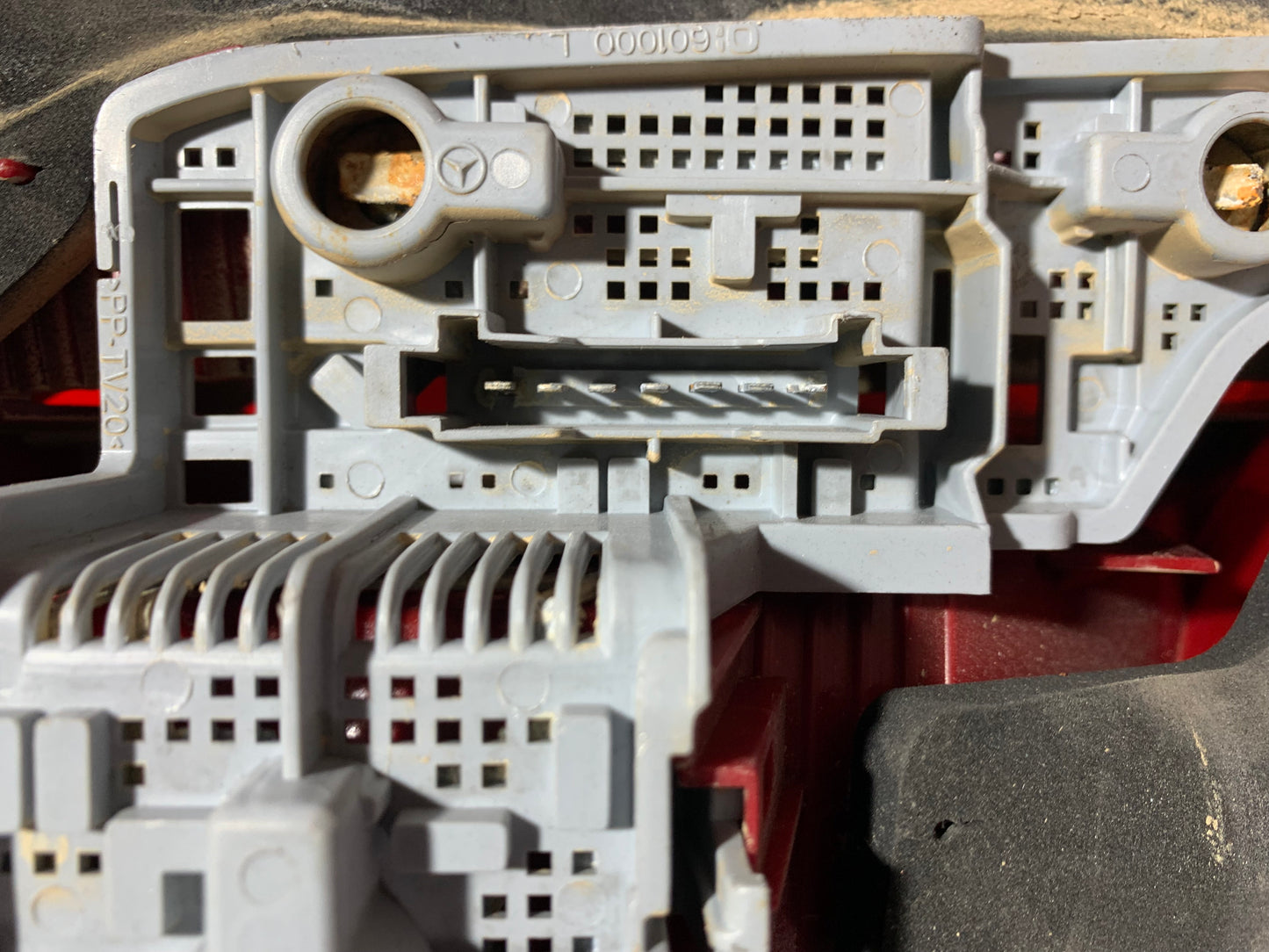 Feu arrière gauche Mercedes classe C led w 204