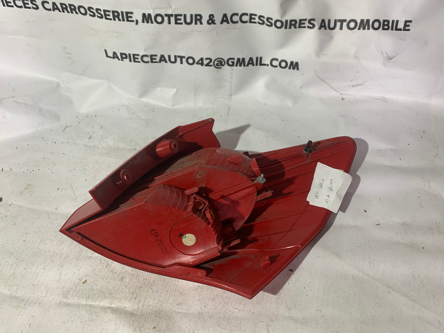 Feu arrière gauche Kia Venga