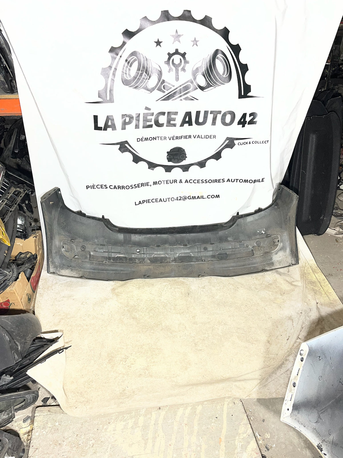 Pare choc arrière Peugeot 207 gris anthracite