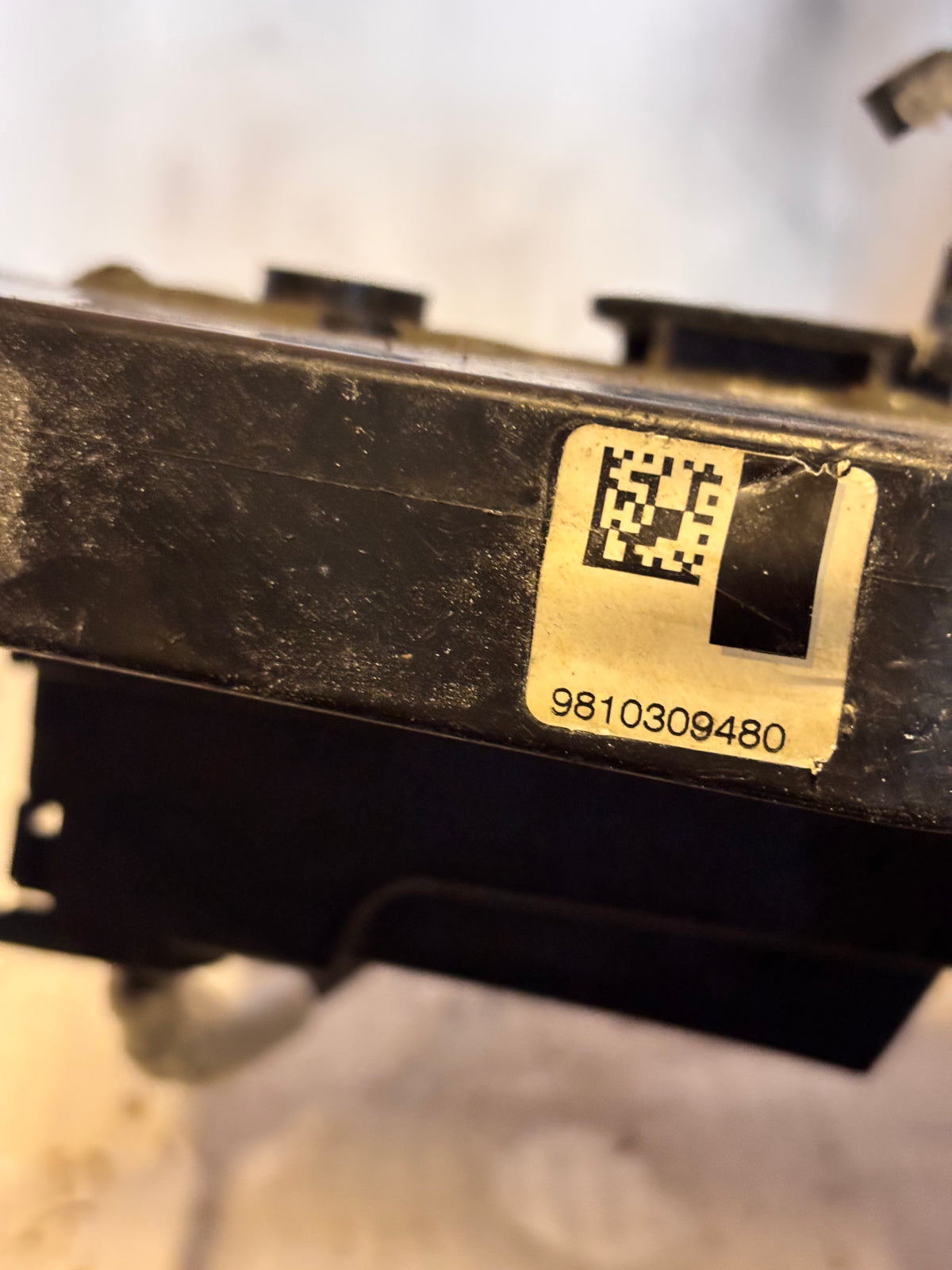 Serrure de porte avant gauche Peugeot 308 2 T9 phase 1