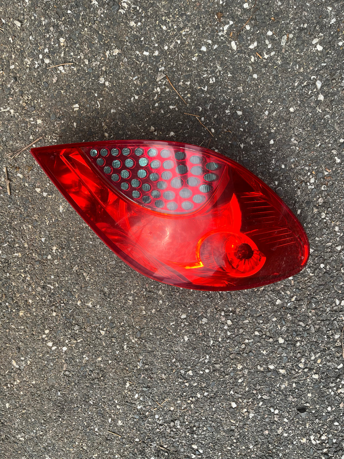 Feu AR Gauche 9649986680 Peugeot 207