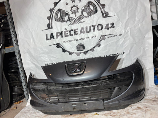 pare-chocs avant Peugeot 206 + ￼