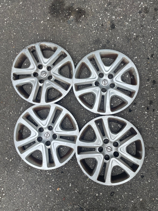 Enjoliveur Opel Astra K 16 pouces