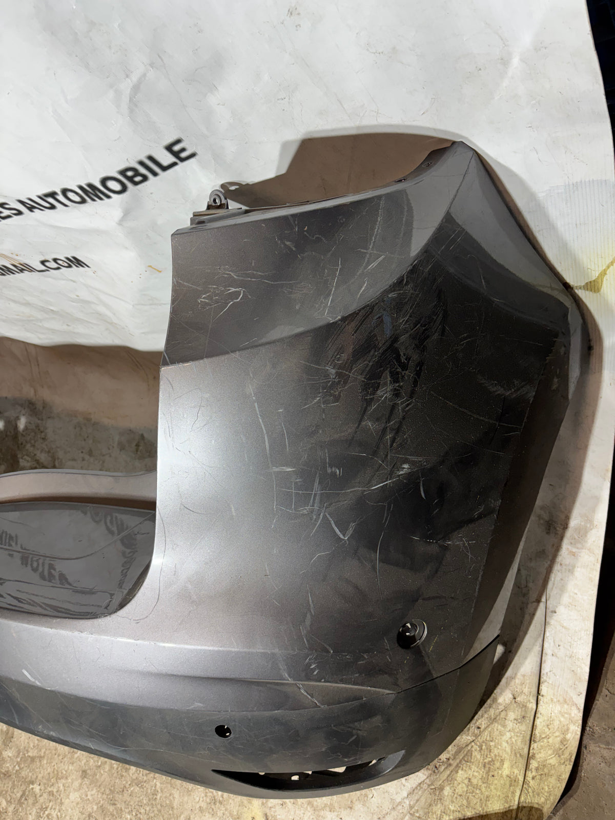 Pare choc arrière Renault Scenic 4 gris anthracite 850228896R