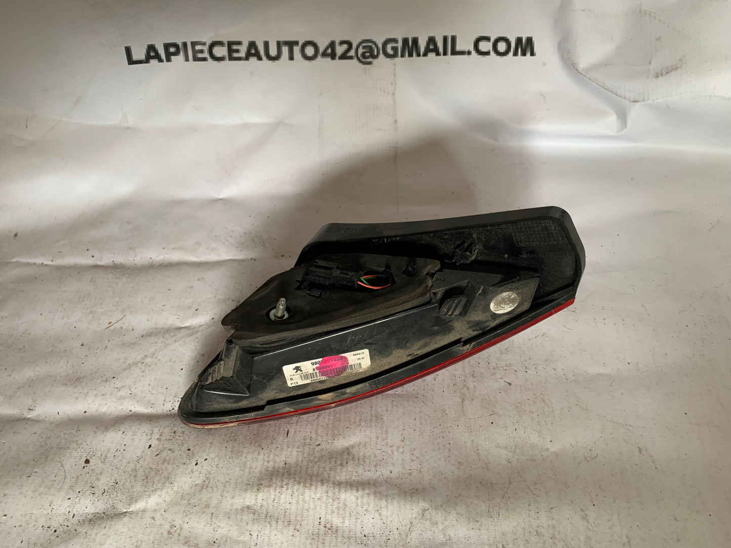 Feu arrière droit intérieur Peugeot 3008 1 phase 2