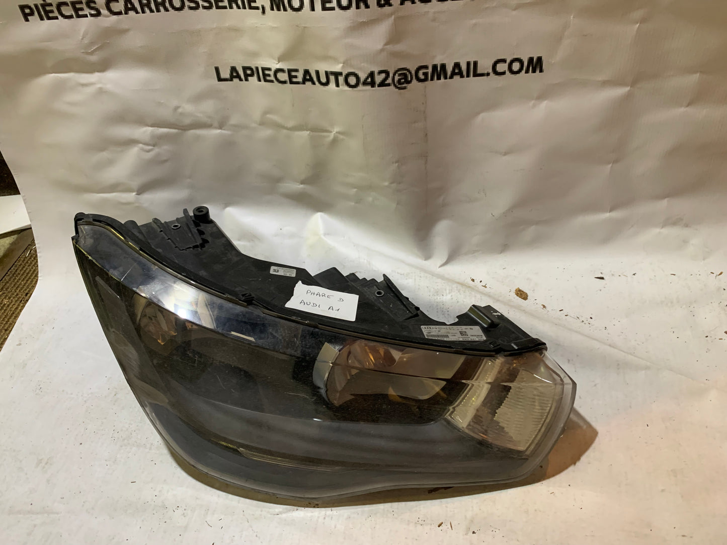 Phare avant droit Audi A1 (8X)