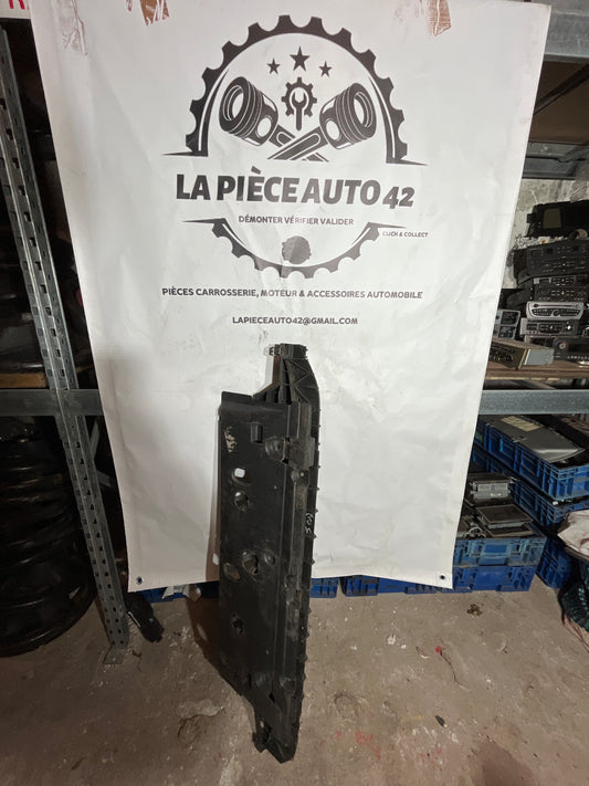 Renfort inférieur Peugeot 208 1
