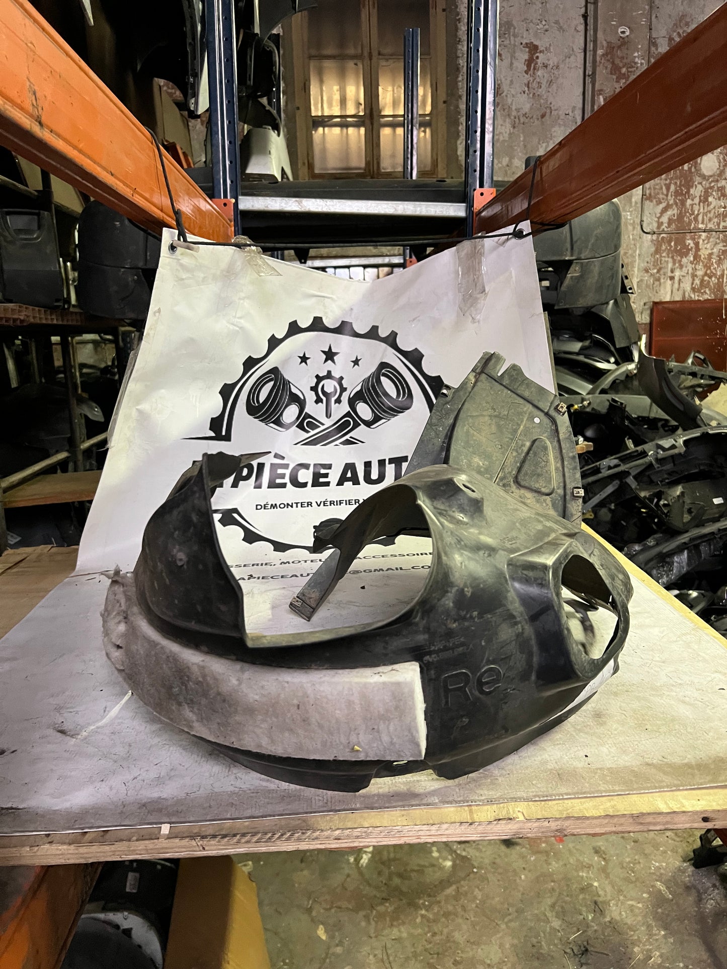 Pare boue avant droit Skoda Fabia