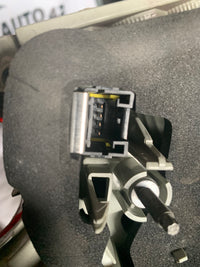 Feu arrière gauche Peugeot 308 T9 SW