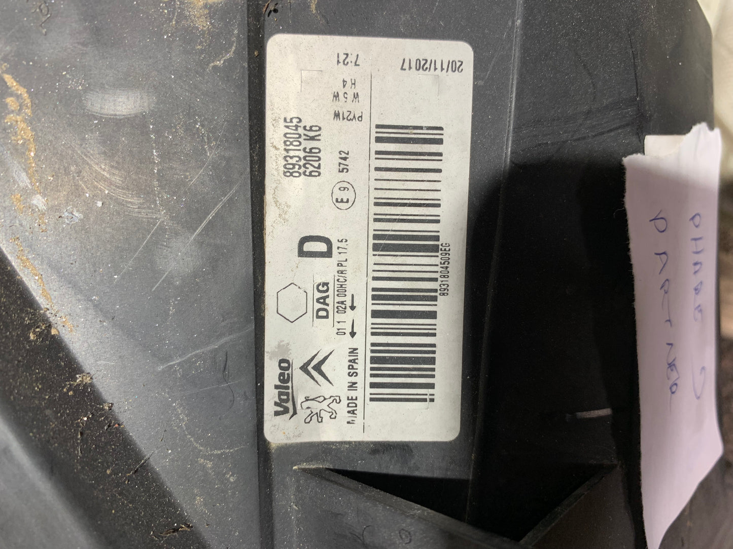 Phare avant droit Peugeot Partner