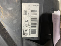 Phare avant droit Peugeot Partner