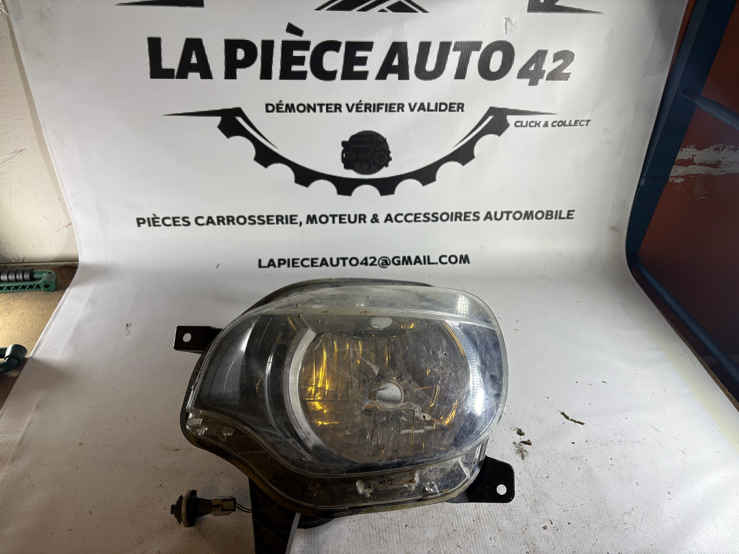 Phare avant gauche Renault Twingo 3 phase 1