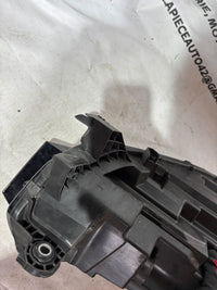 Phare avant gauche Skoda Octavia MK 4