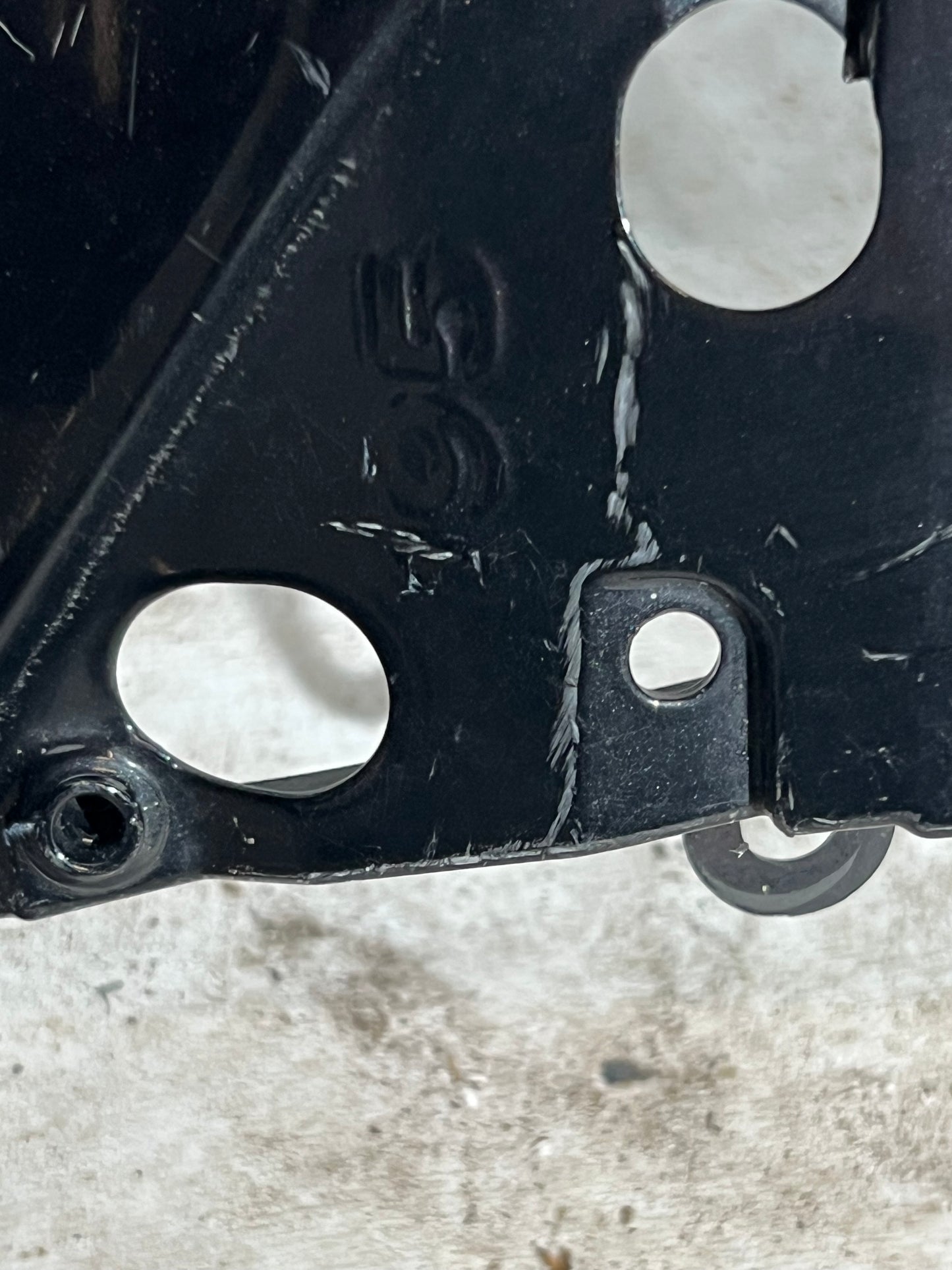 Aile avant droite Clio 3 (195)