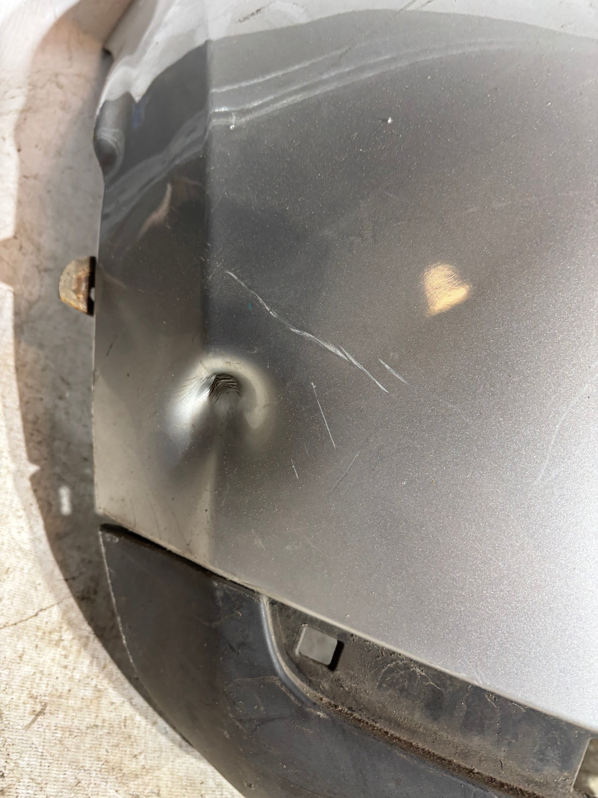 Pare choc arrière Renault Clio 4 gris 850222925R