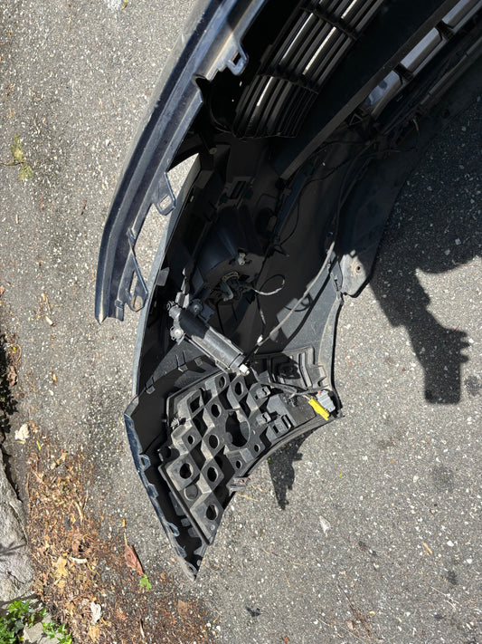Pare choc avant Peugeot 3008 1 phase 1 (Radar / lave phare)
