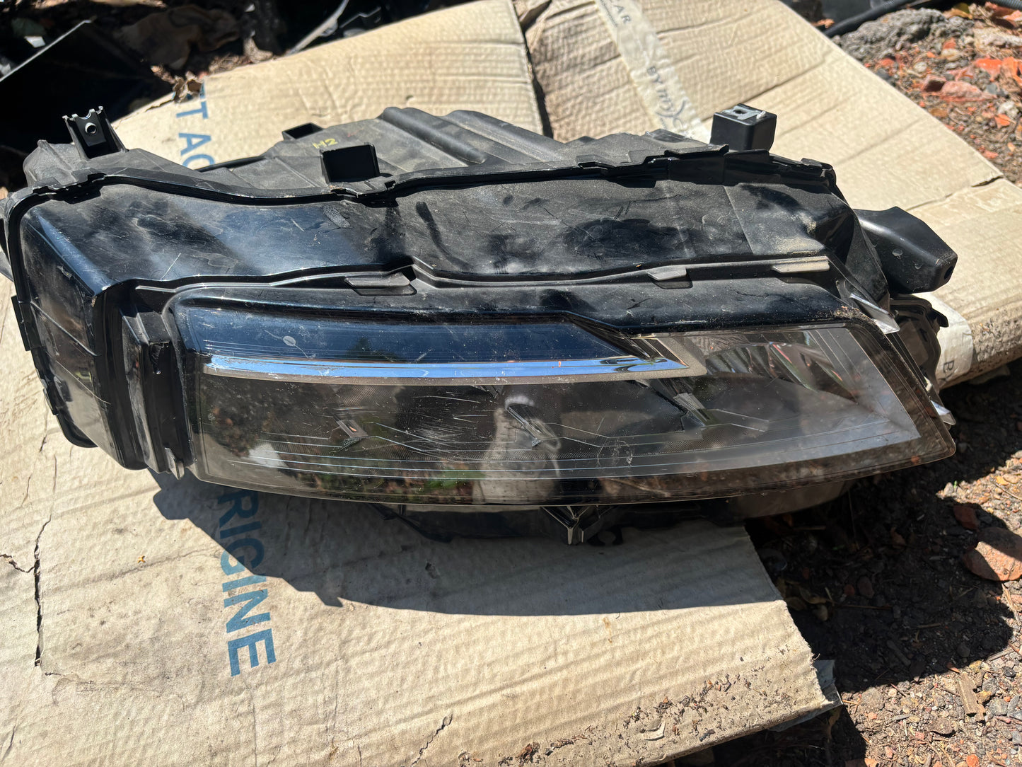 Phare avant droit Nissan X-Trail T33