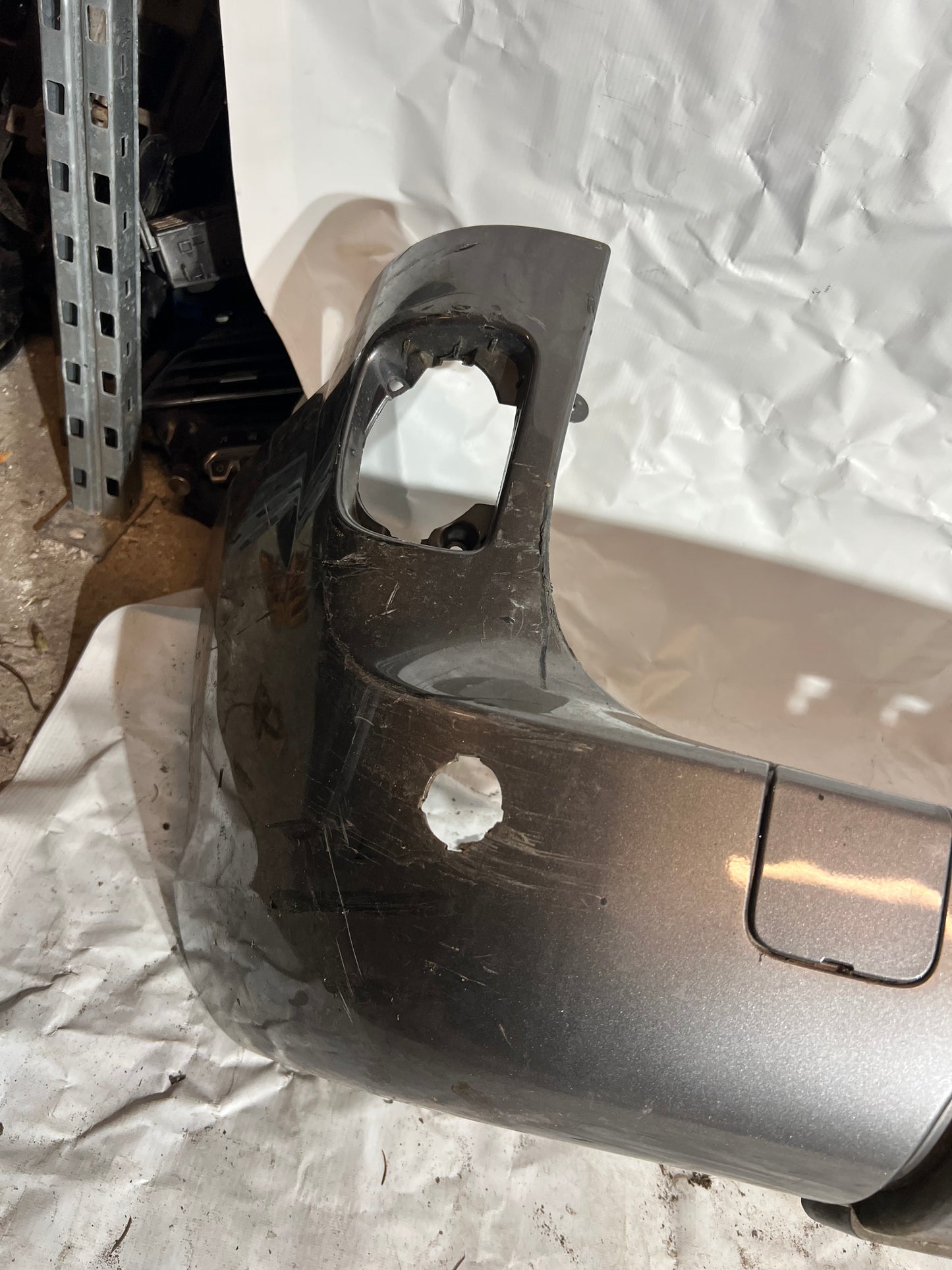 Pare choc arrière Renault Kango 2 avec Radar gris