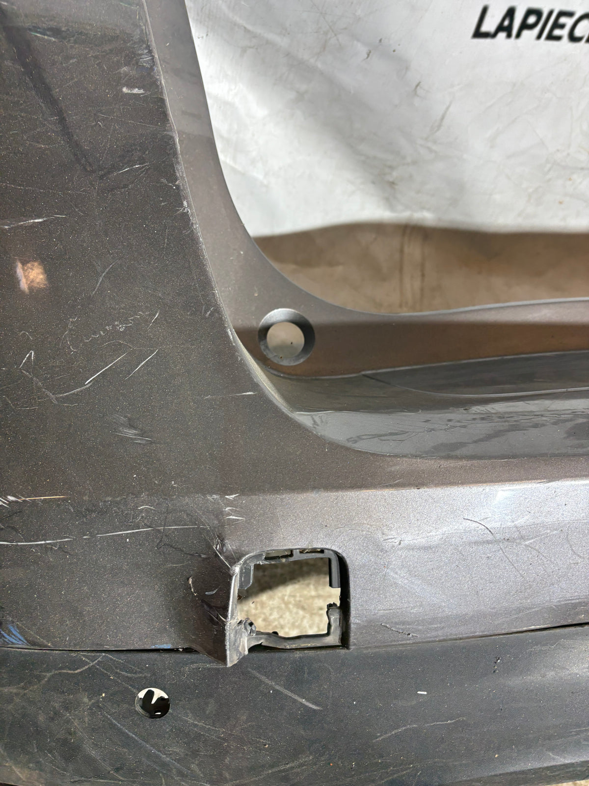 Pare choc arrière Renault Scenic 4 gris anthracite 850228896R