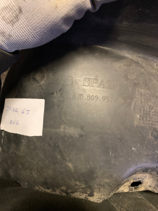 Pare boue avant gauche Seat Ibiza 6J
