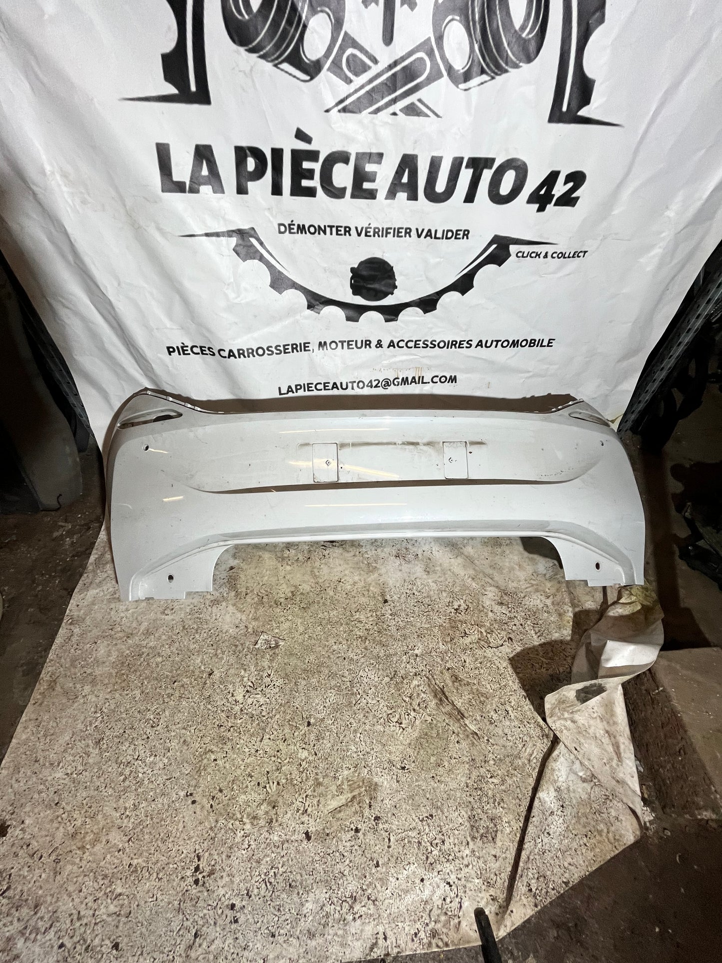 Pare choc arrière Volkswagen Id.3 blanc