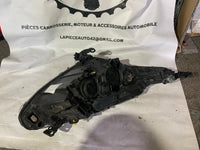 Phare avant gauche Peugeot 208 1 phase 2