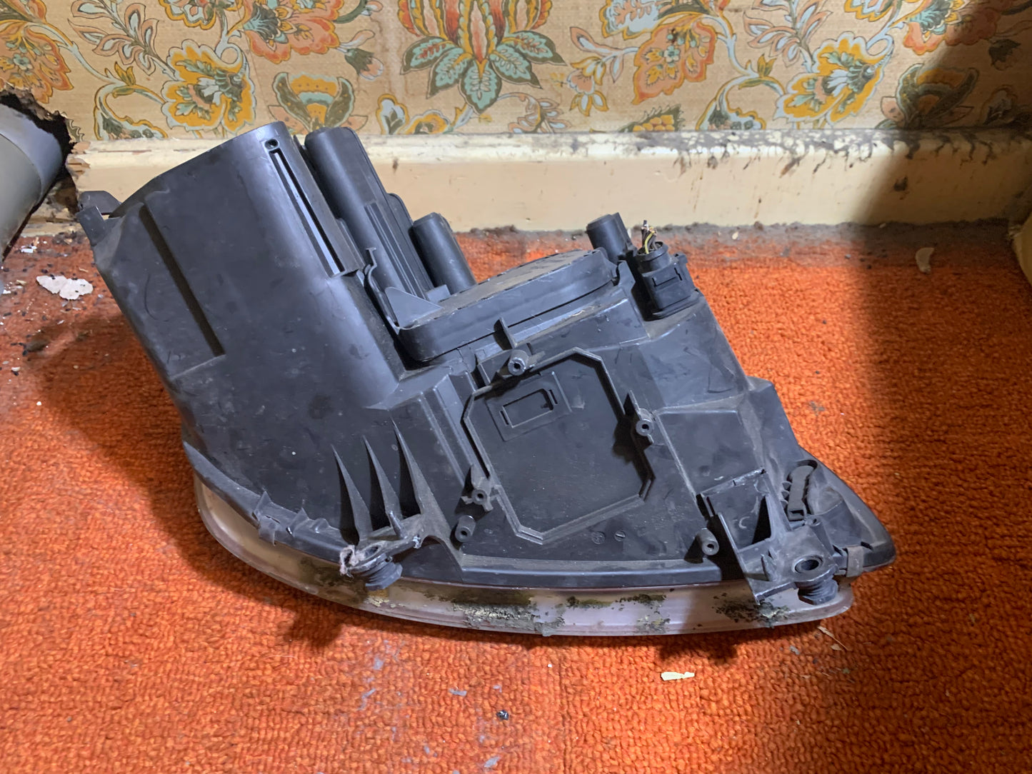 Phare avant gauche Volkswagen Touran 1 phase 1